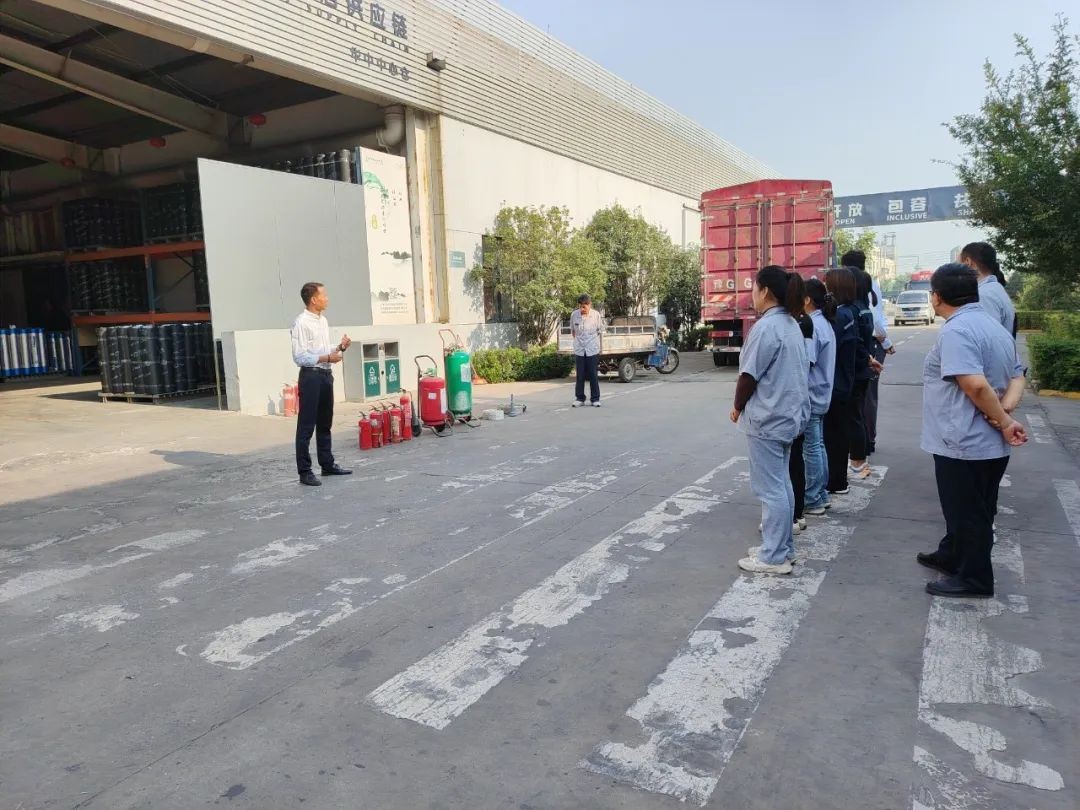 筑牢安全防線 | 開來濕克威防水常態化消防演練